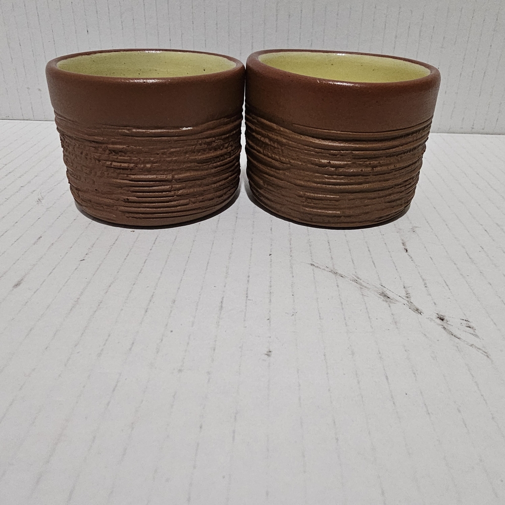 2 Pigeon Forge Tenn Vintage Pottery Handleless Tea Cups Brown Lime 2 inches